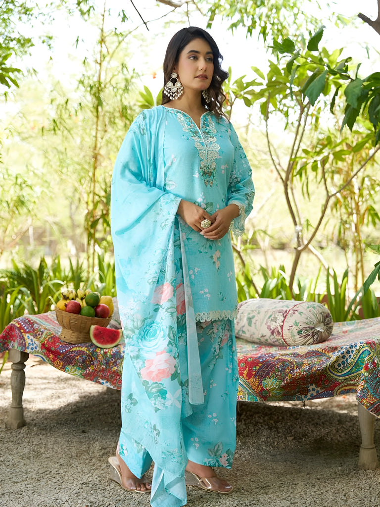 Women Sea Green Floral Printed V-Neck Kurta with Trousers & Dupatta