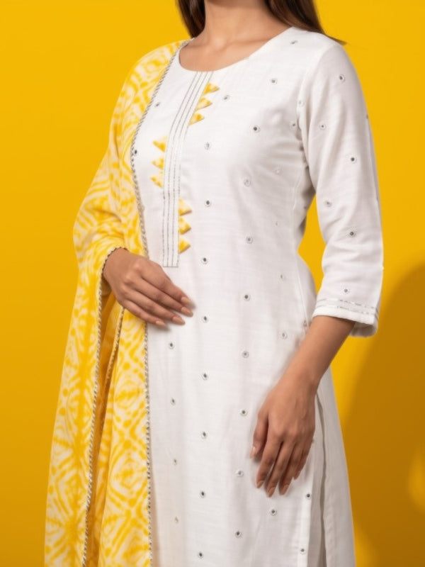 Women’s white dotted kurta with yellow placket trim and yellow printed dupatta