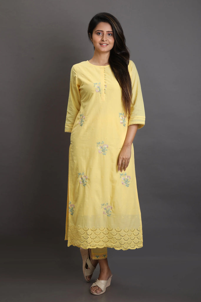 Buy online White Cotton Aline Kurti from Kurta Kurtis for Women by Hakoba  for ₹1580 at 0% off | 2024 Limeroad.com